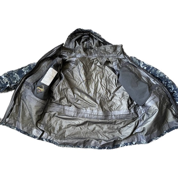 USN United States Navy Blue Digital Gore-tex NWU Parka Medium Short - Picture 3 of 9
